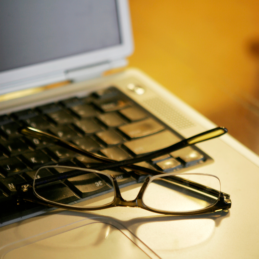 Computer Conversion Clips: Know Why Clip-On Computer Reading Glasses Are Not All Made the Same